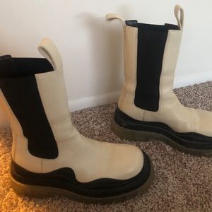 Bottega Veneta Contrast Sole Boots